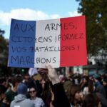 Paris decreta toque de recolher após protestos violentos